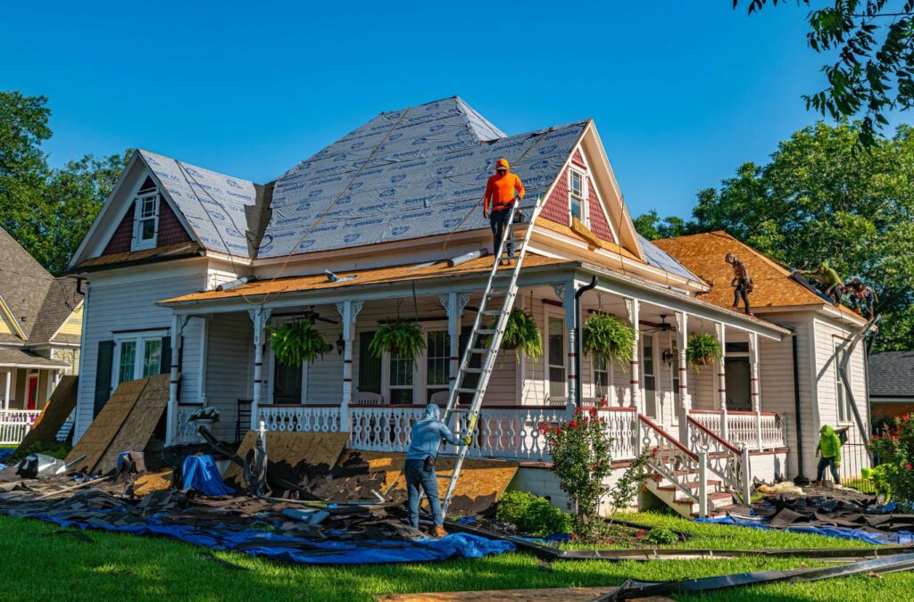 A Kings Roofing & Contracting roofer installing shingles on a Caldwell, ID home, ensuring stronger protection and dependable long-term roof performance.