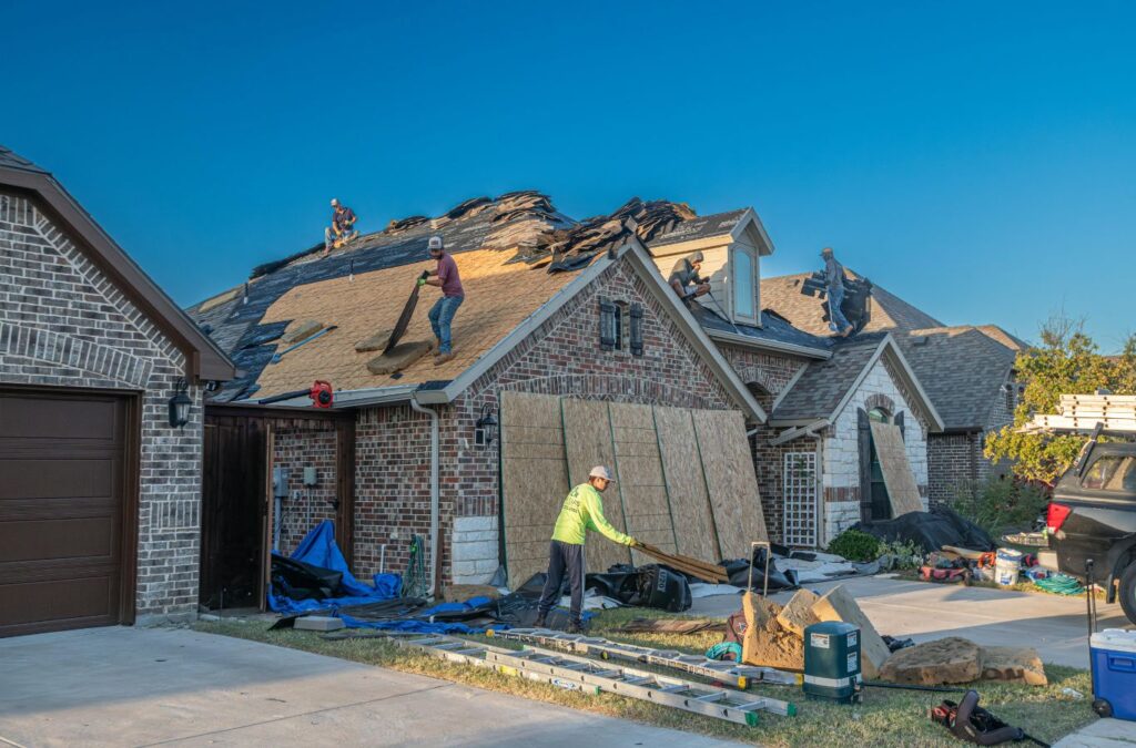 A Kings Roofing & Contracting roofer installing new shingles on a Middleton, ID home, ensuring durable weather protection and long-term roofing performance.